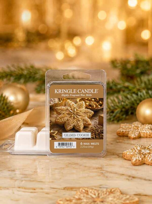 650x875px_WaxMelts_gilded_cookie_lifestyle.jpg